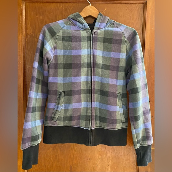 Footlocker reversible hoodie. - Picture 1 of 3